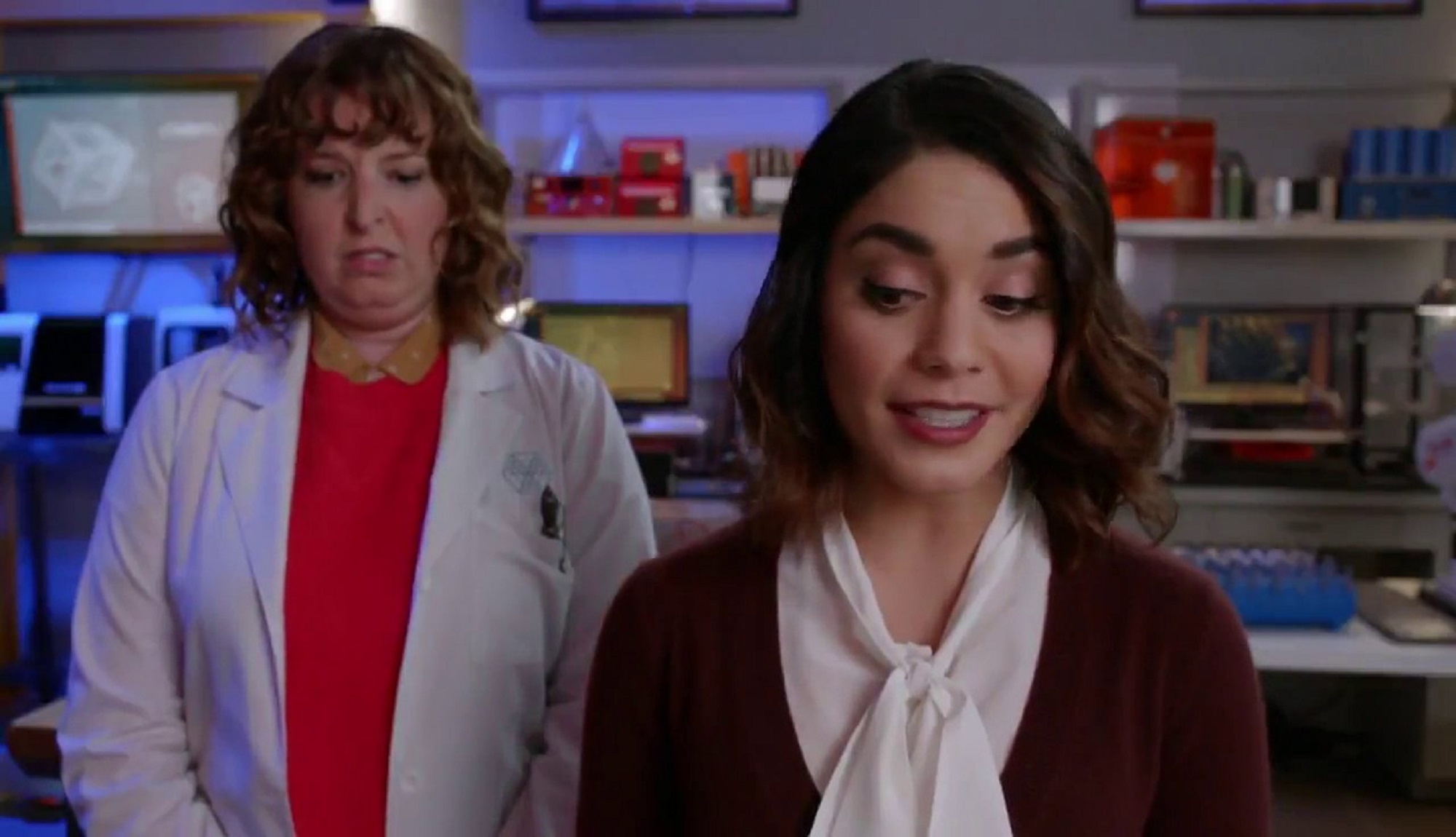 Powerless 1×03 – Sinking Day