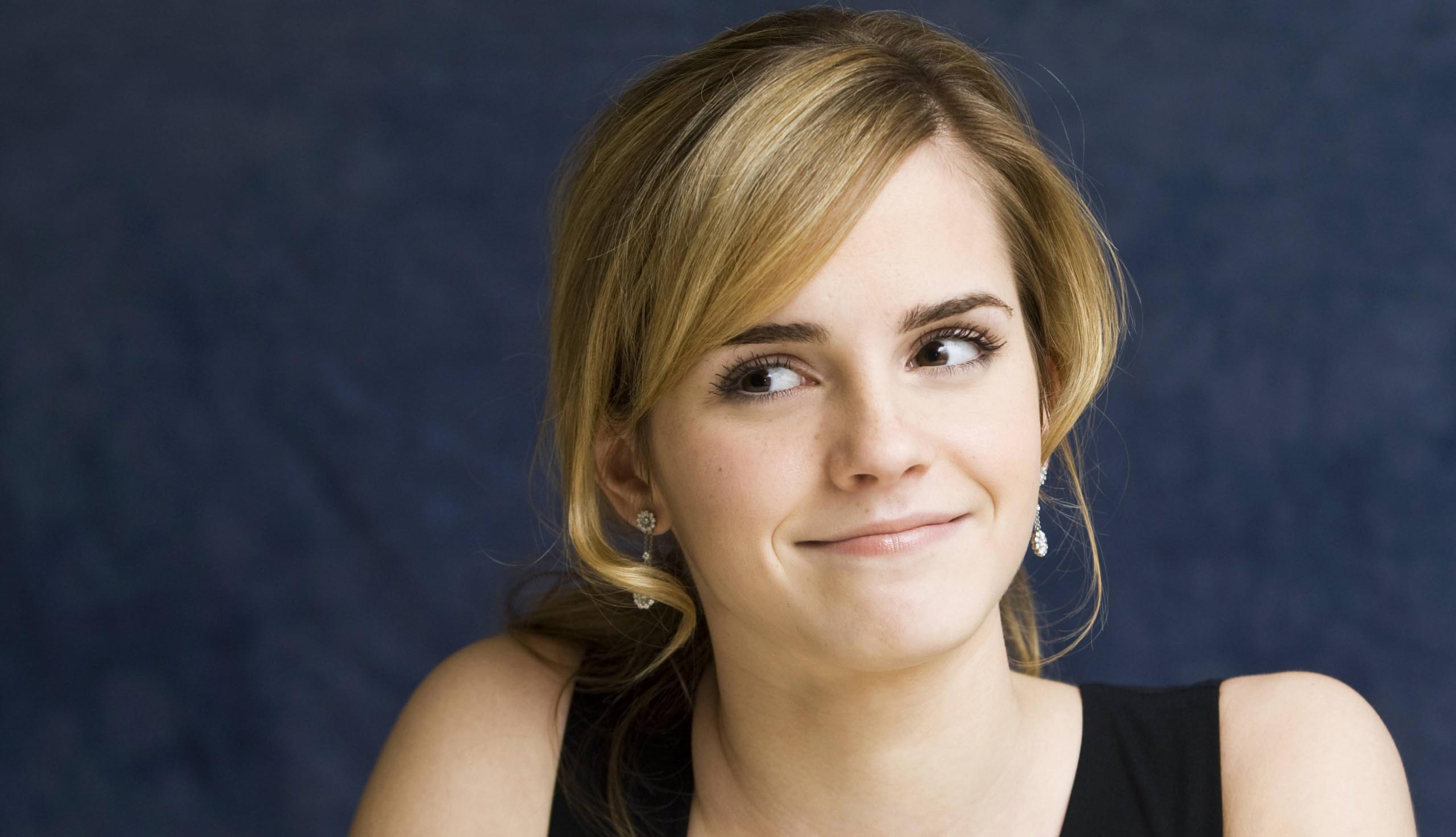 Emma Watson vittima degli hacker, su internet le sue foto private