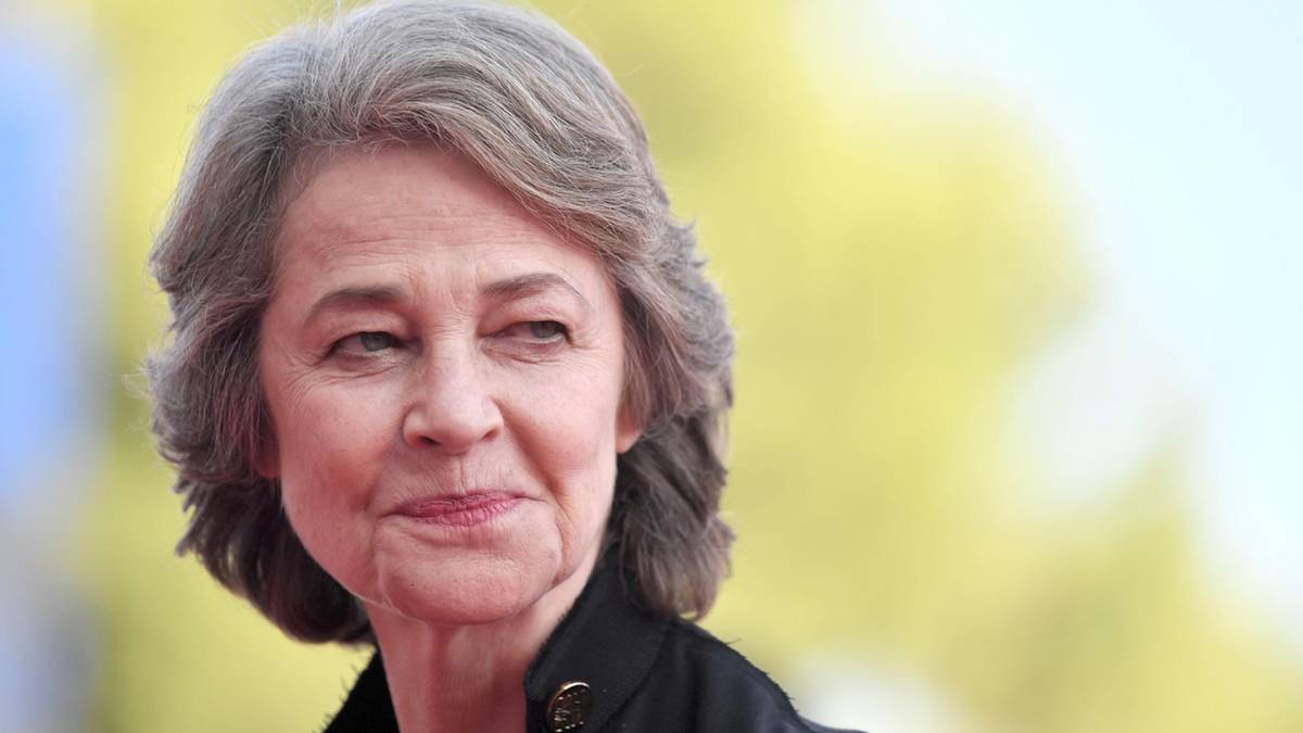 Charlotte Rampling nel cast di Blessed Virgin, il nuovo thriller-erotico di Paul Verhoeven