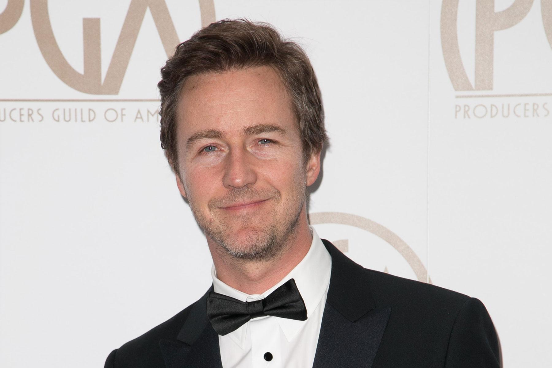 Edward Norton non le manda a dire ai Marvel Studios