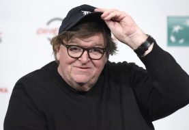 Michael Moore: "Preparatevi a mandare i vostri figli in guerra"