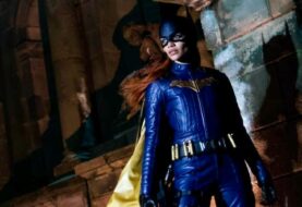 Batgirl, la prima foto ufficiale rivela il costume!